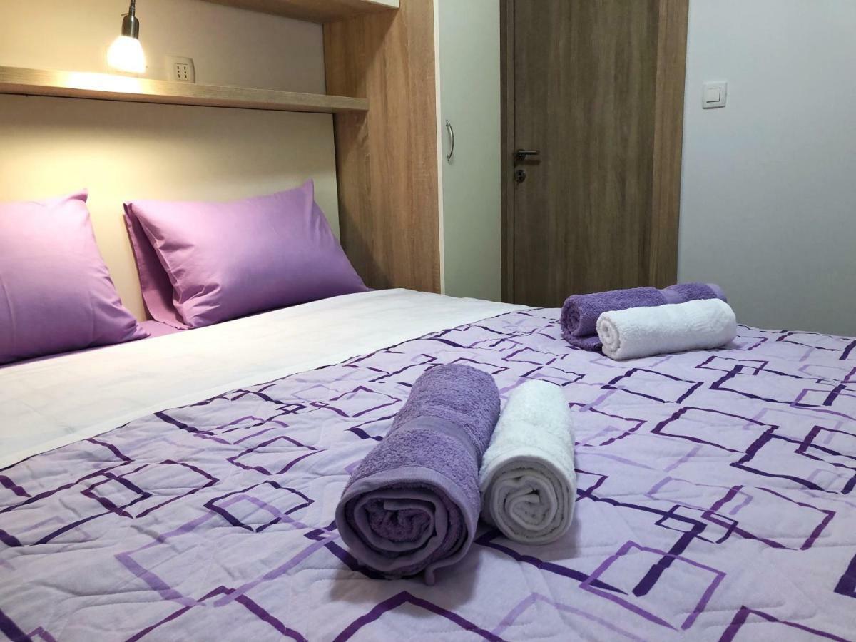 Apartments Galic ชิเบนิก ภายนอก รูปภาพ