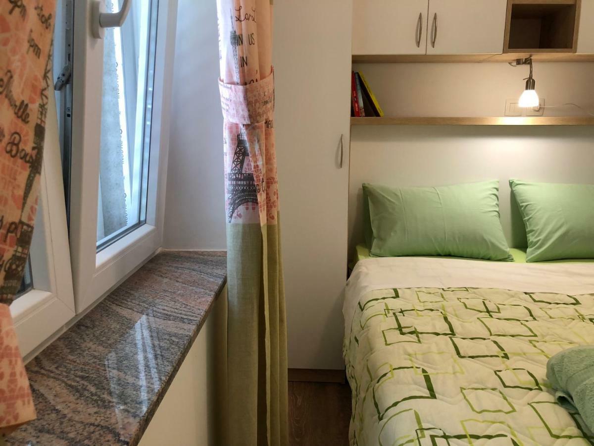 Apartments Galic ชิเบนิก ภายนอก รูปภาพ